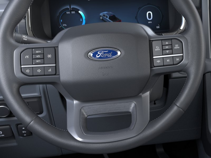 New 2025 Oxford White Ford XLT image 34