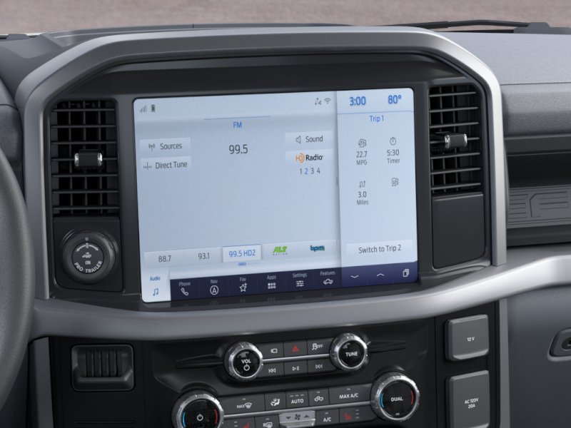 New 2025 Oxford White Ford XLT image 36