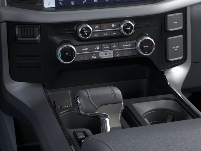 New 2025 Oxford White Ford XLT image 37