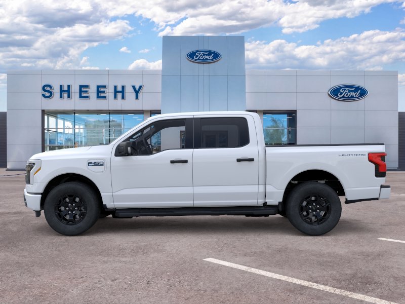 New 2025 Oxford White Ford XLT image 27