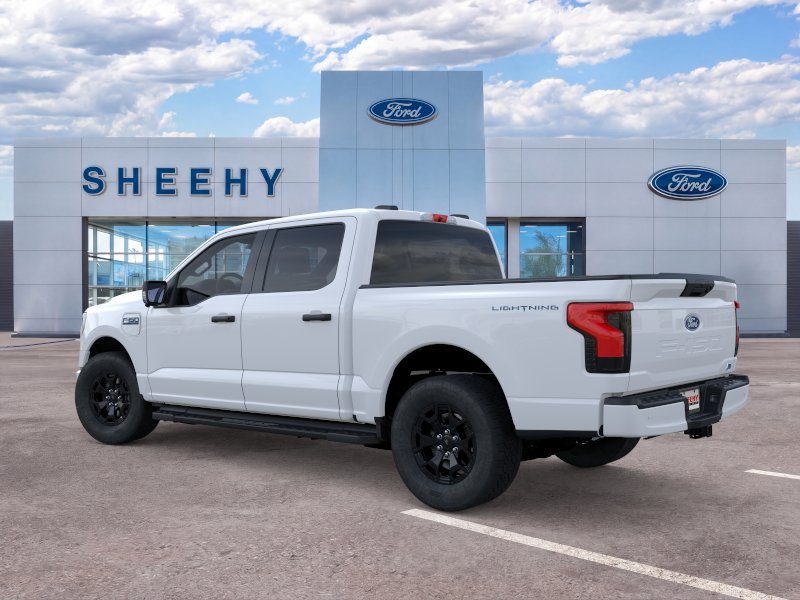 New 2025 Oxford White Ford XLT image 28