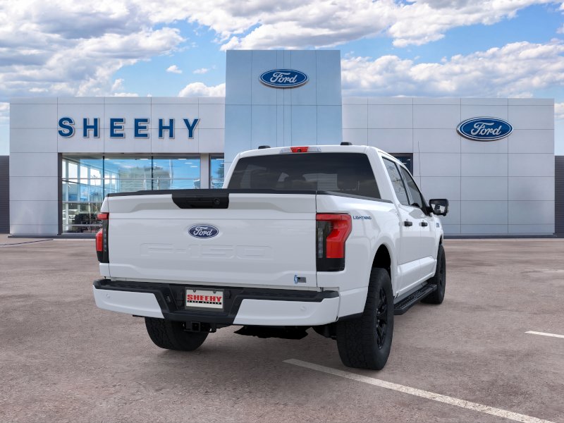 New 2025 Oxford White Ford XLT image 30