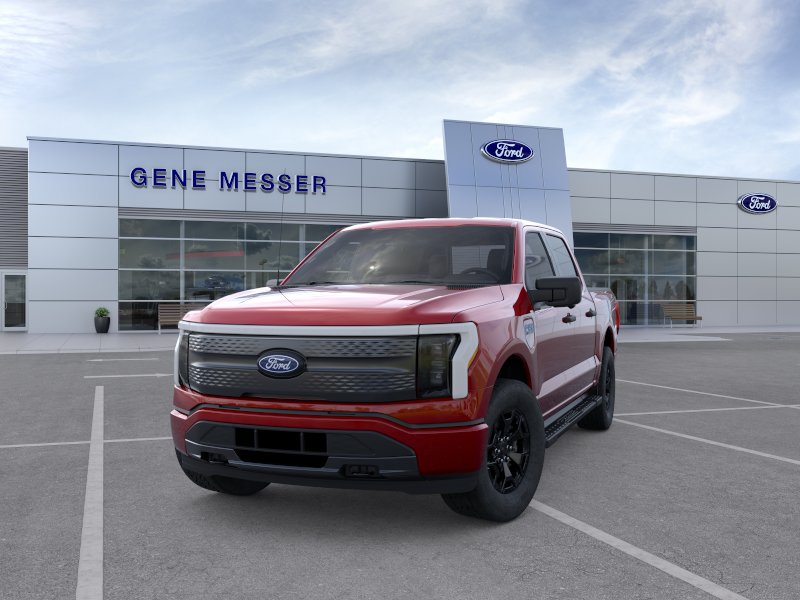 2025 Ford F-150 Lightning XLT - Photo 22