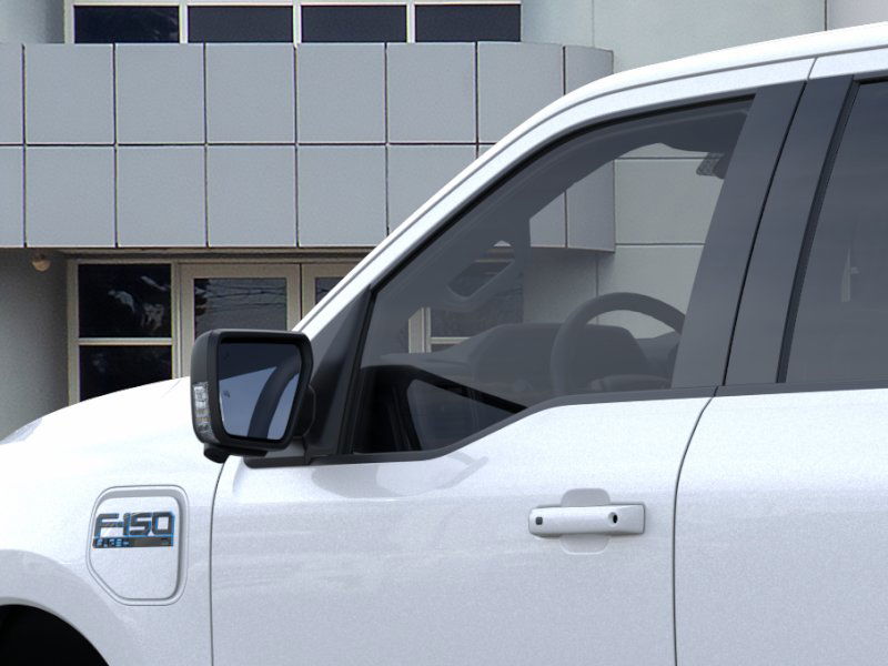 2025 Ford F-150 Lightning Flash - Photo 20
