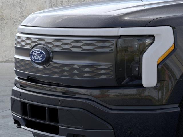 New 2025 Agate Black Metallic Ford Lariat image 39