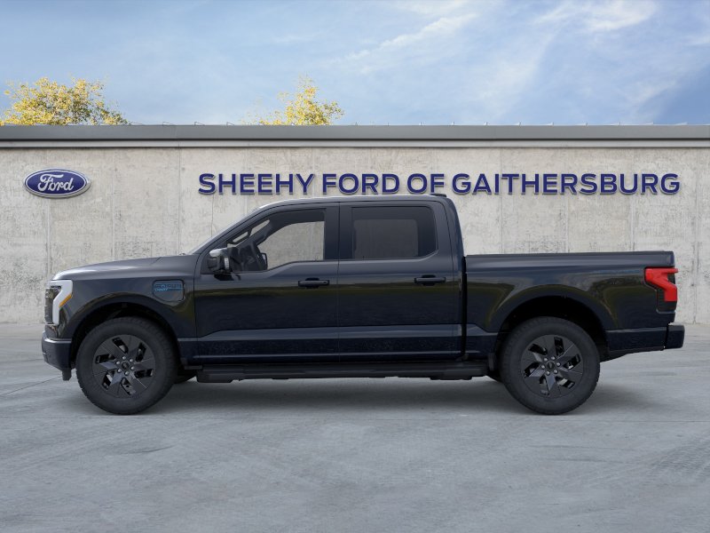 New 2025 Agate Black Metallic Ford Lariat image 26