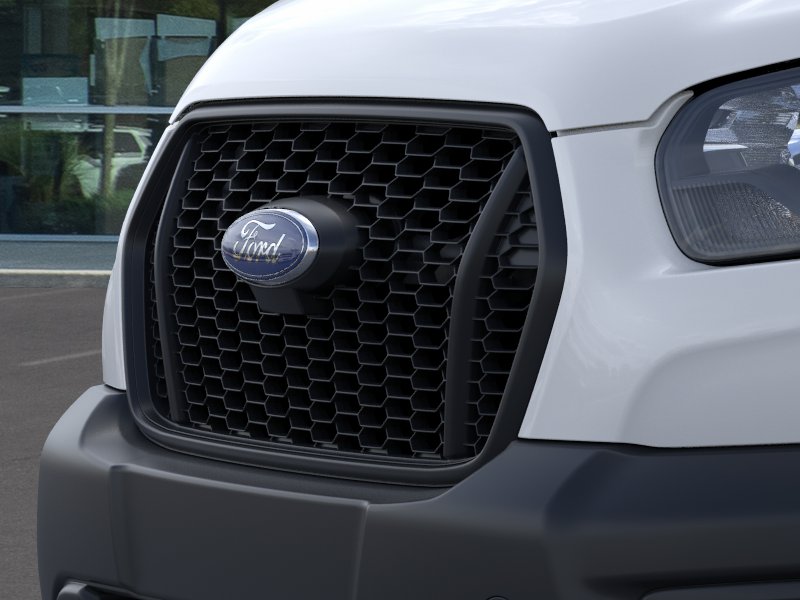 New 2025 Oxford White Ford Base image 38