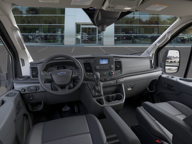 New 2025 Oxford White Ford Base image 30