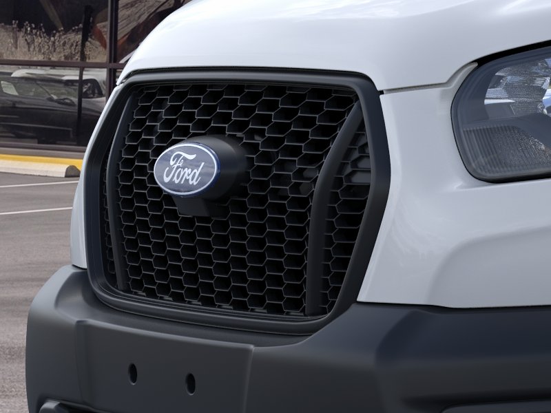 New 2026 Oxford White Ford Cargo Van image 38