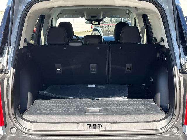 New 2026 Space White Metallic Ford Big Bend® image 53