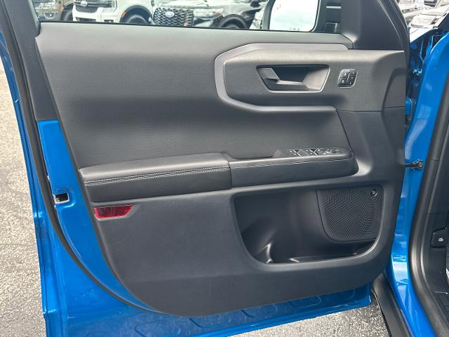 New 2026 Velocity Blue Metallic Ford Outer Banks® image 44