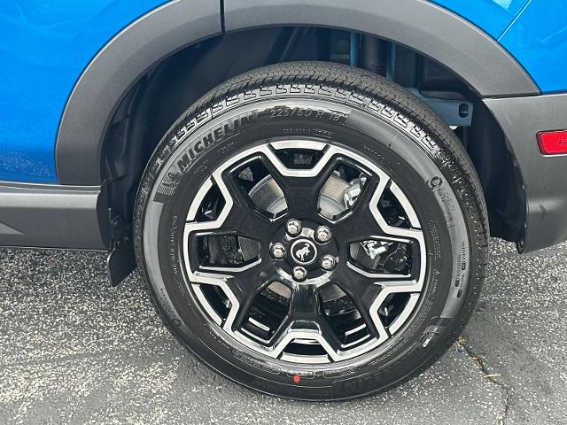 New 2026 Velocity Blue Metallic Ford Outer Banks® image 53
