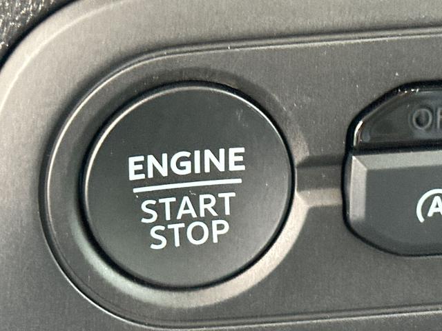 New 2026 Velocity Blue Metallic Ford Outer Banks® image 63