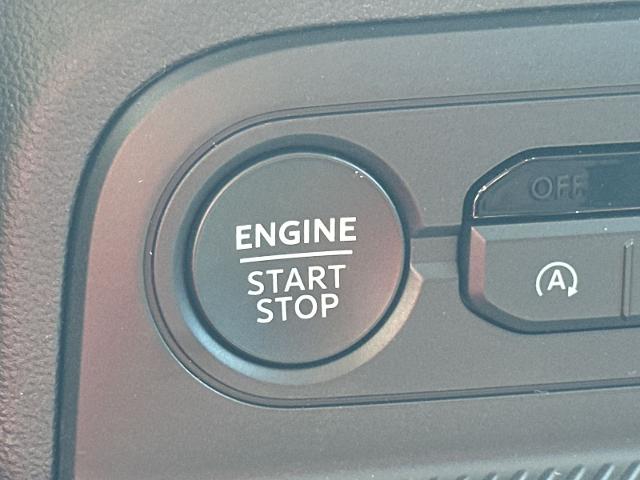 New 2026 Carbonized Gray Metallic Ford Outer Banks® image 65