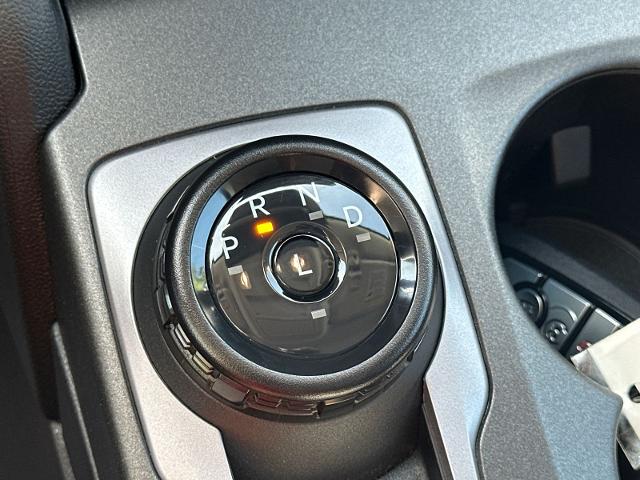 New 2026 Carbonized Gray Metallic Ford Outer Banks® image 66
