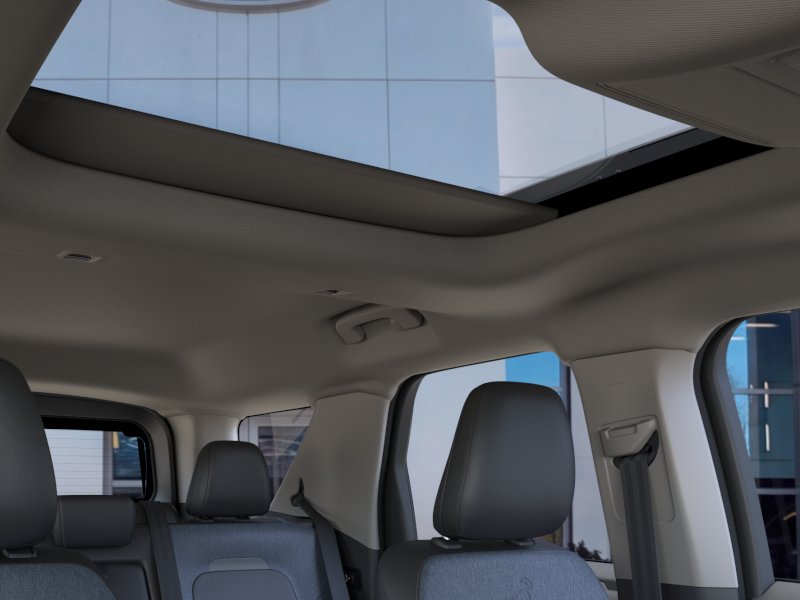 New 2026 Space White Metallic Ford Outer Banks image 59