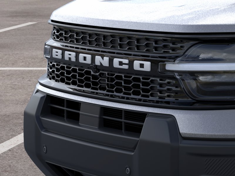 New 2025 Carbonized Gray Metallic Ford Outer Banks® image 40