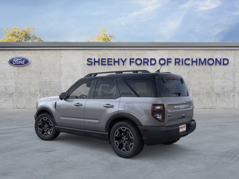 New 2025 Carbonized Gray Metallic Ford Outer Banks image 28