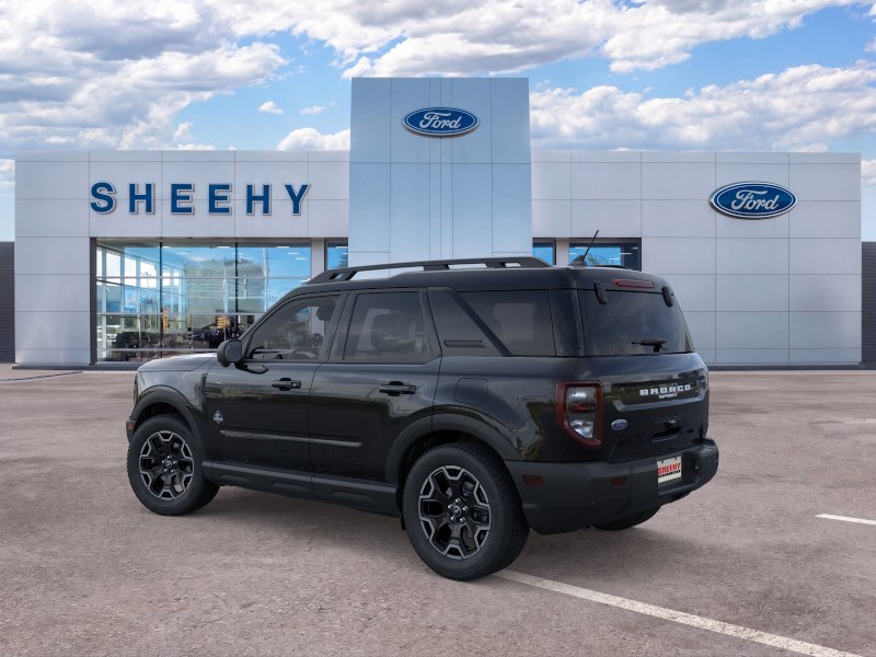 New 2025 Shadow Black Ford Outer Banks® image 4