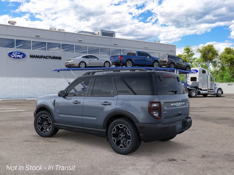 New 2026 Azure Gray Metallic Tri-Coat Ford Outer Banks® image 4