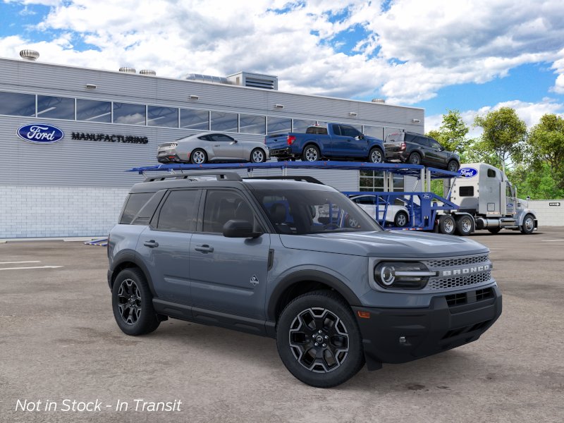 New 2026 Azure Gray Metallic Tri-Coat Ford Outer Banks® image 7