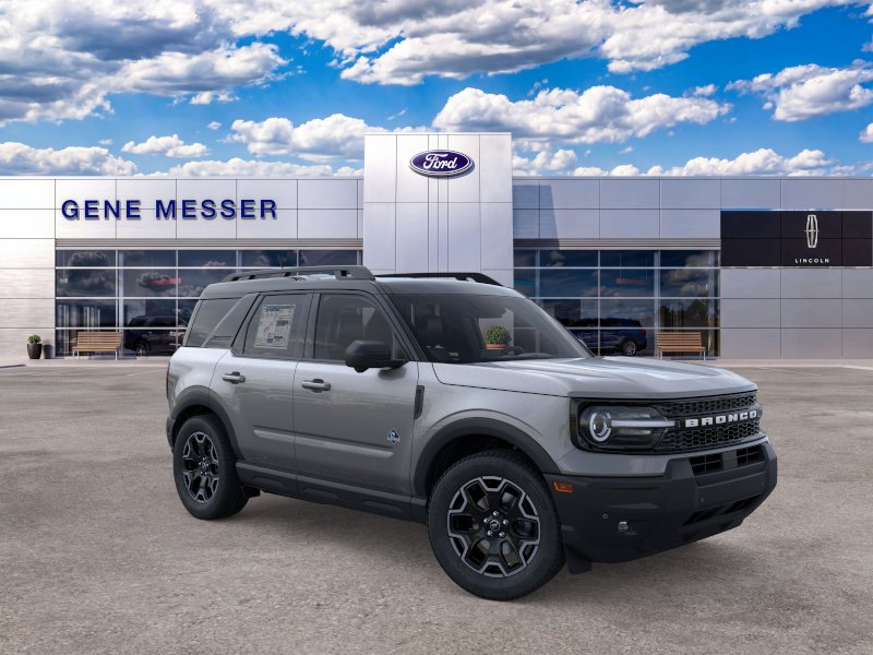New 2025 Carbonized Gray Metallic Ford Outer Banks® image 29