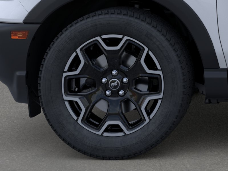 New 2026 Space White Metallic Ford Outer Banks image 42