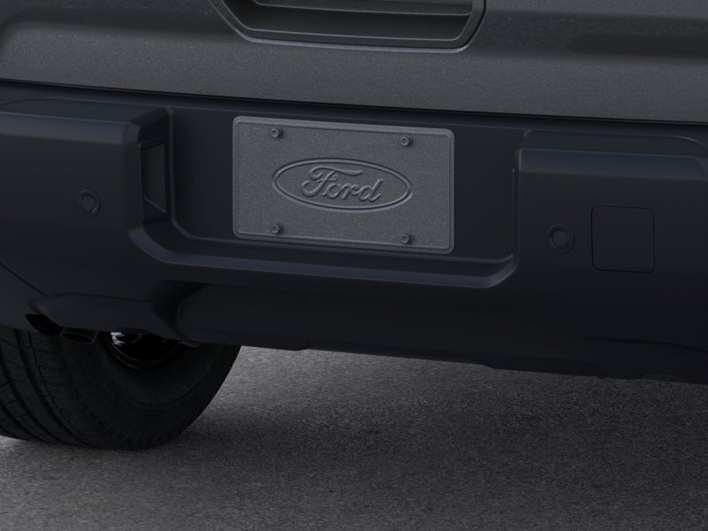 New 2025 Carbonized Gray Metallic Ford Outer Banks® image 44
