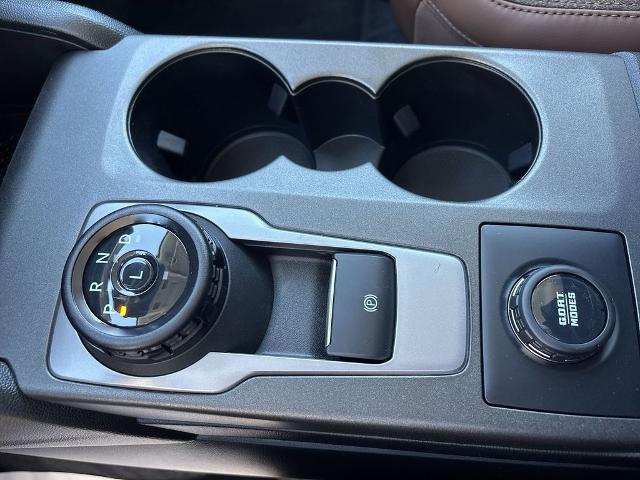 New 2026 Space White Metallic Ford Outer Banks® image 48