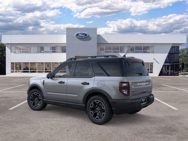 New 2026 Carbonized Gray Metallic Ford Outer Banks® image 27