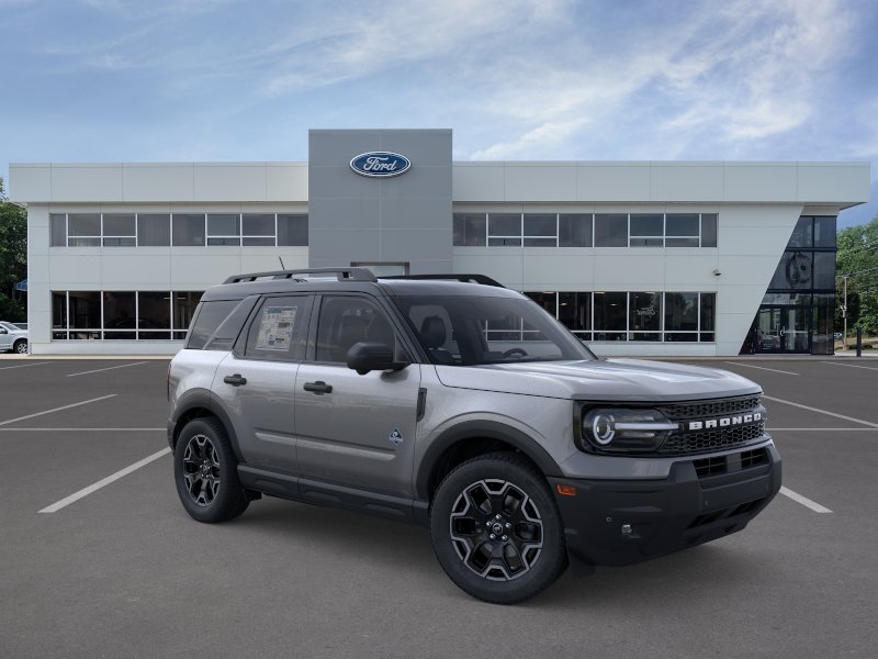 New 2026 Carbonized Gray Metallic Ford Outer Banks® image 30