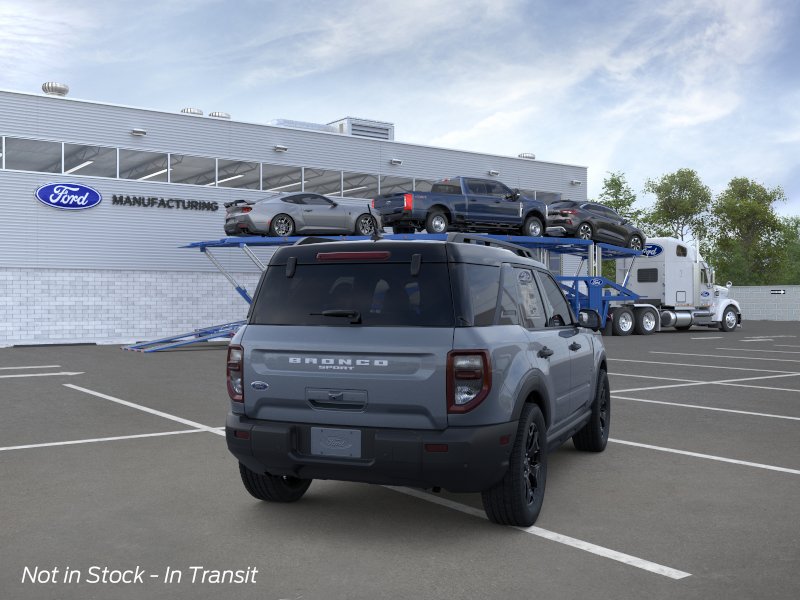 New 2026 Azure Gray Metallic Tri-Coat Ford Outer Banks image 31