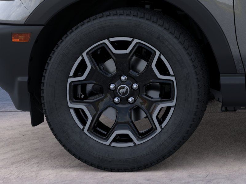 New 2026 Carbonized Gray Metallic Ford Outer Banks® image 32