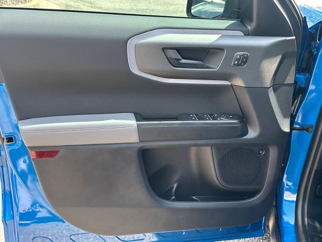 New 2026 Velocity Blue Metallic Ford Badlands® image 45