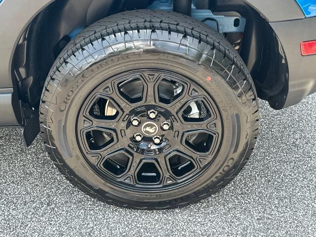 New 2026 Velocity Blue Metallic Ford Badlands® image 55