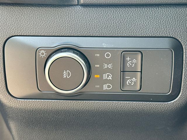 New 2026 Velocity Blue Metallic Ford Badlands® image 67
