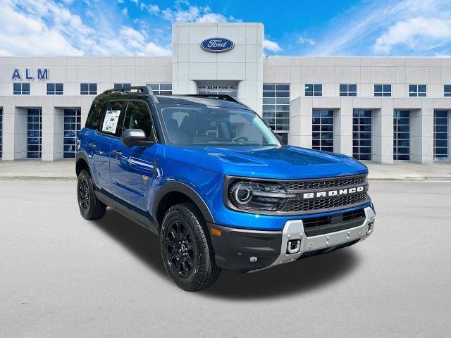 New 2026 Velocity Blue Metallic Ford Badlands® image 38