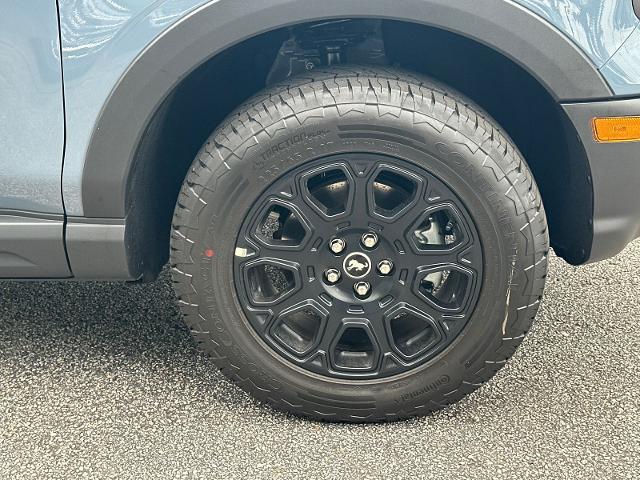 New 2026 Azure Gray Metallic Tri-Coat Ford Badlands® image 46