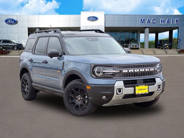 New 2025 Azure Gray Metallic Tri-Coat Ford Badlands® image 21