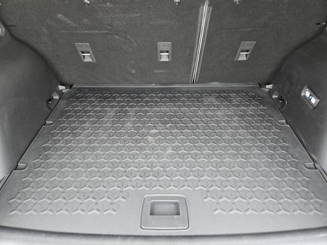 New 2025 Azure Gray Metallic Tri-Coat Ford Badlands® image 40