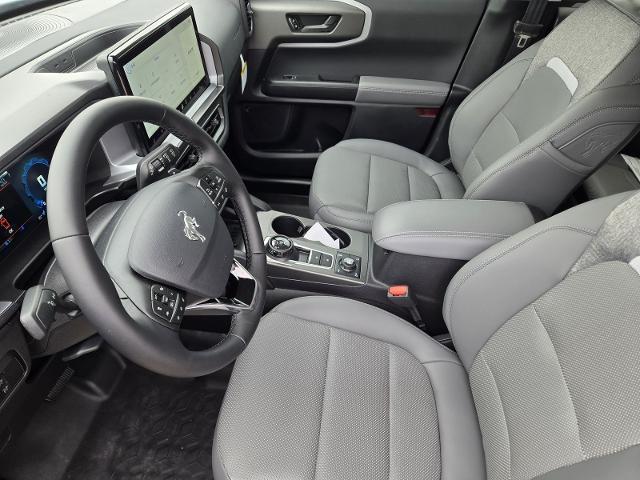 New 2025 Azure Gray Metallic Tri-Coat Ford Badlands® image 28