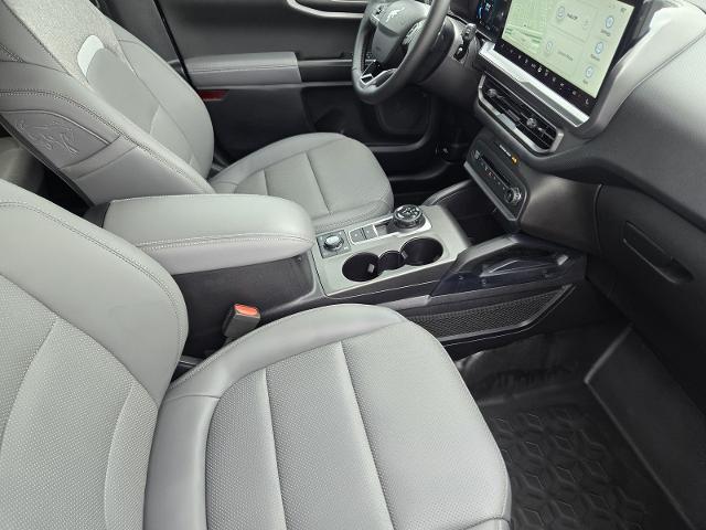 New 2025 Azure Gray Metallic Tri-Coat Ford Badlands® image 29