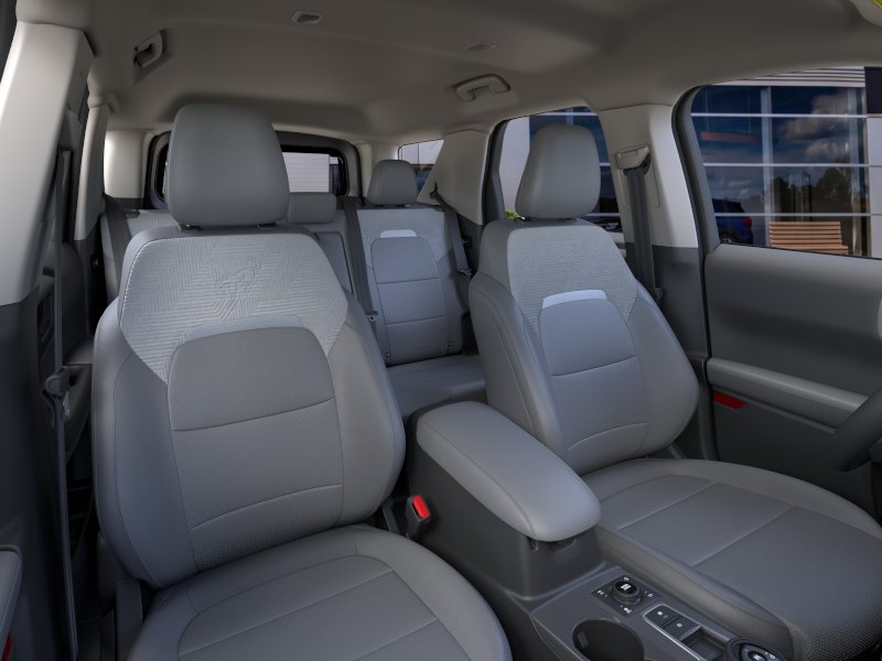 New 2026 Oxford White Ford Badlands® image 32