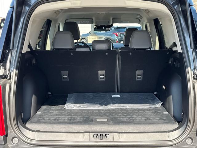 New 2026 Carbonized Gray Metallic Ford Badlands® image 53