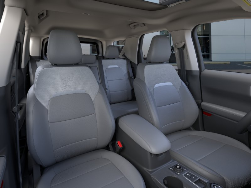 New 2025 Desert Sand Ford Badlands® image 10