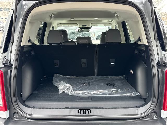 New 2026 Space White Metallic Ford Badlands® image 54