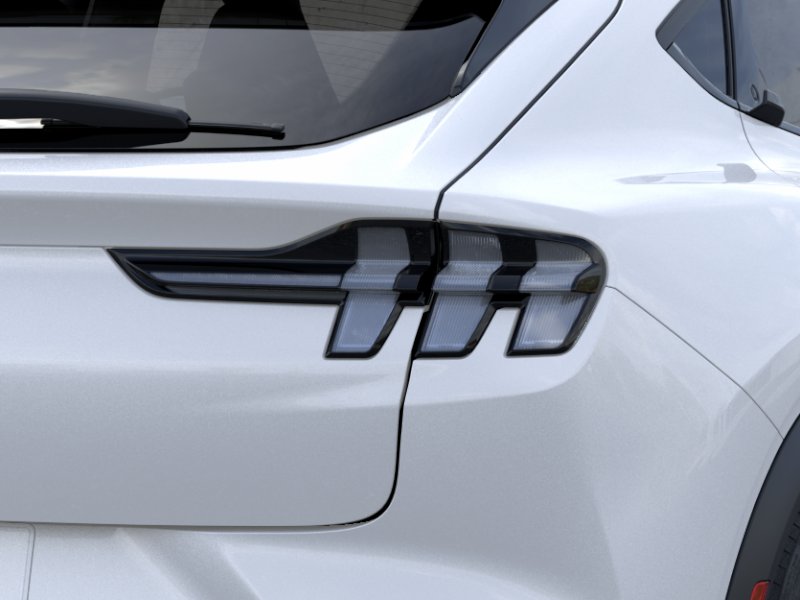 New 2026 Star White Metallic Tri-coat Ford Select image 21