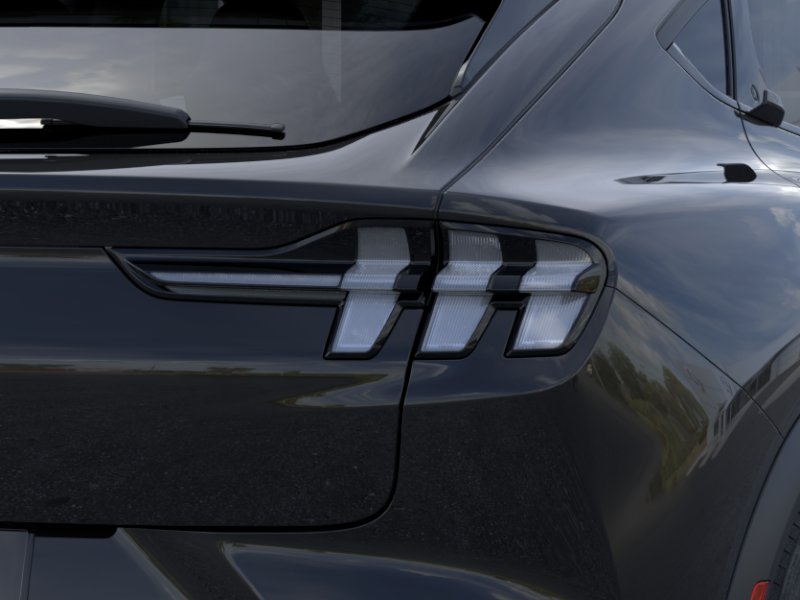 New 2026 Shadow Black Ford Select image 55
