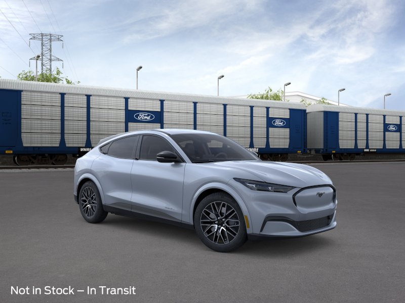 2026 Ford Mustang-Mach-e's photo