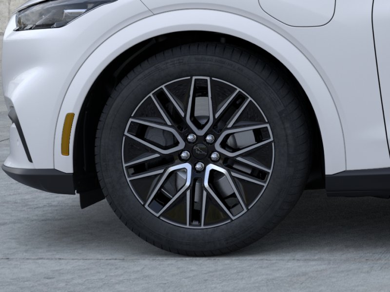 New 2026 Star White Metallic Tri-coat Ford Premium image 32